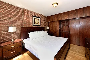 Rented by Eisenberg Exclusives