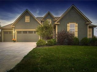 9411 NE 90th St, Kansas City, MO 64157