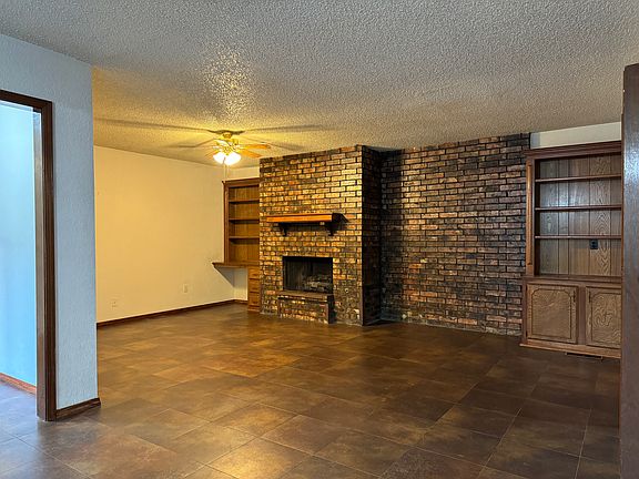 4th image of 10130 Birkenhead Ct
