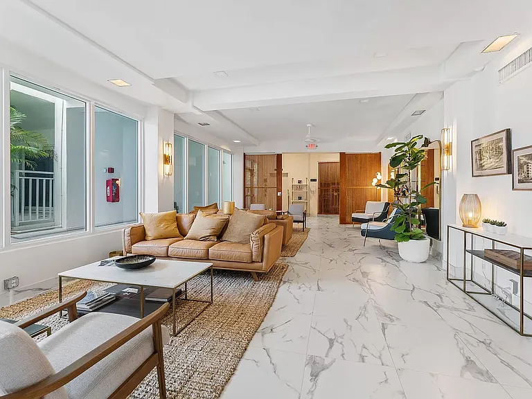 33 Ocean Ave #102 — Photo 13