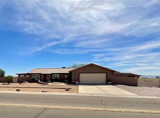 1894 Corwin Rd, Bullhead City, AZ 86442