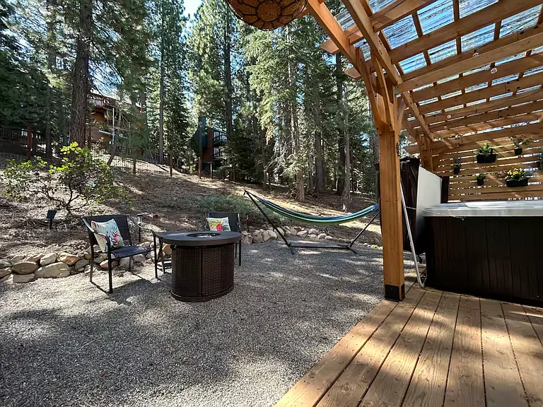1453 Pebble Beach Dr — Photo 33