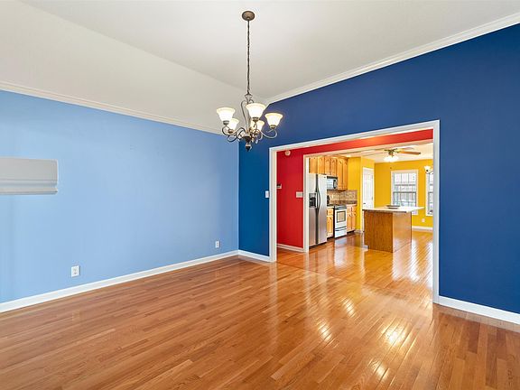 5th image of 221 Trey Ct