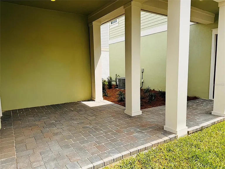 10120 Peebles St — Photo 16