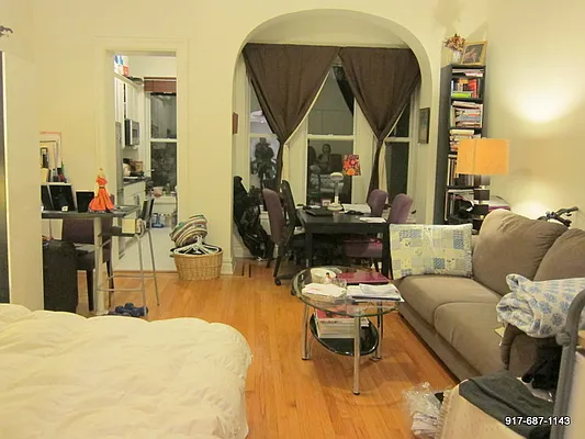 Rented by Chartwell Forest Hills Realty | media 4