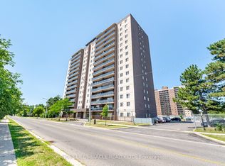 60 Stevenson Rd #1105, Toronto, ON M9V2B4
