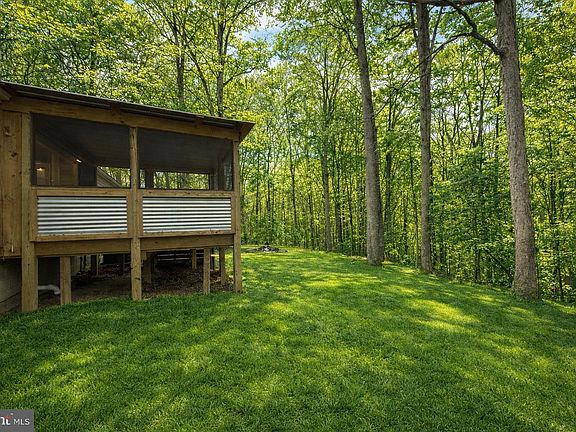 5th image of 23980 McIntosh Rd