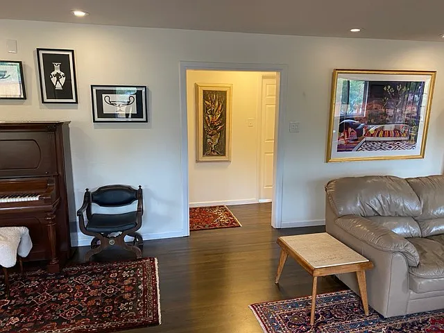 224 Hermosa Dr SE — Photo 113