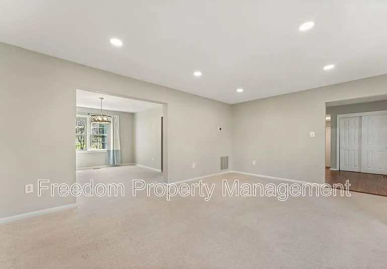 8412 Golden Aspen Ct — Photo 33