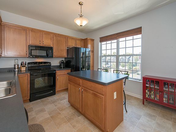 4th image of 2536 Gila Dr
