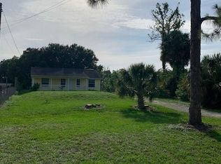 261 16th St NE, Naples, FL 34120