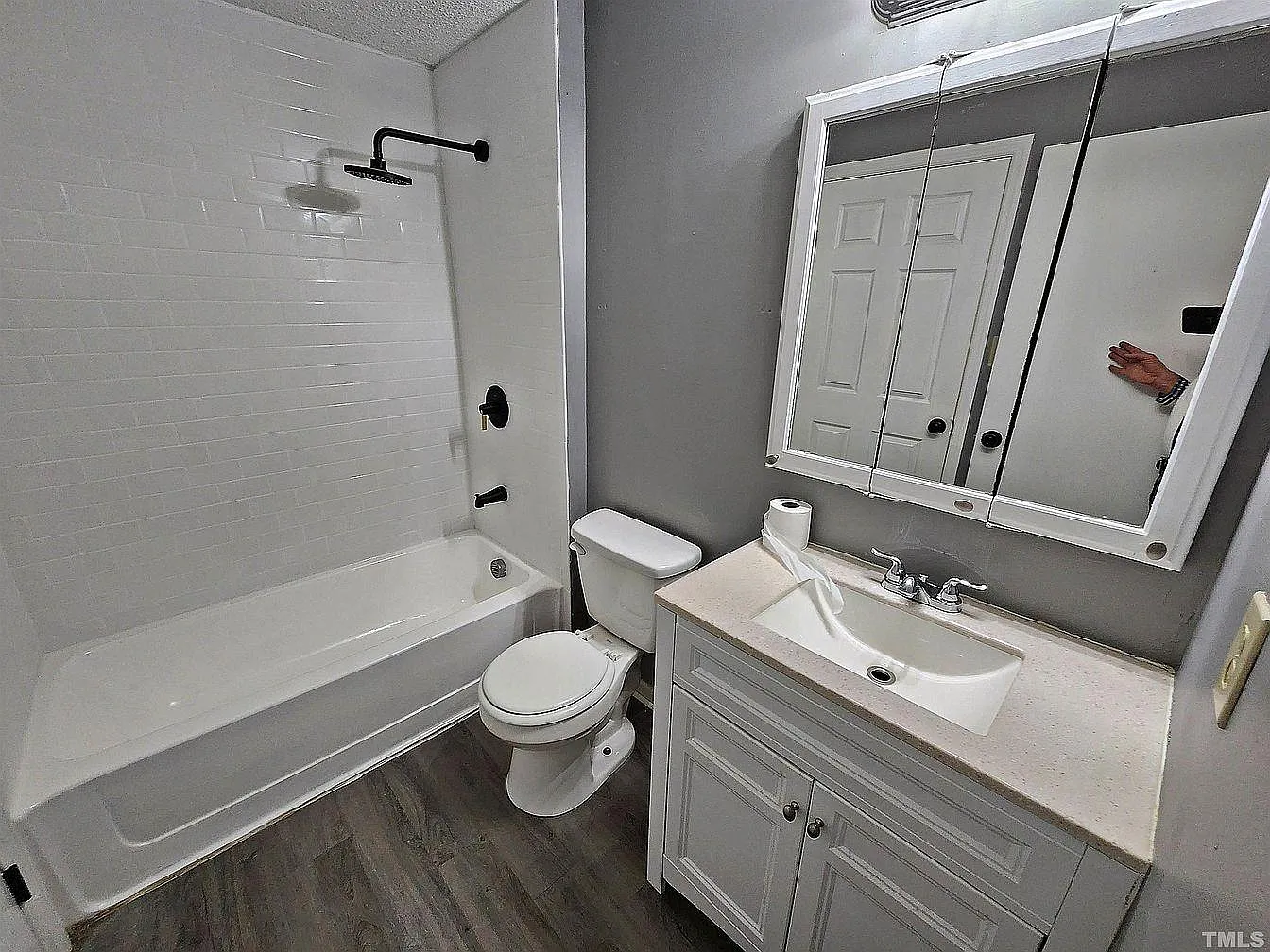 5608 Bringle Ct — Photo 4