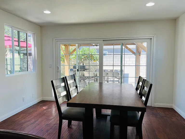 17215 Grayland Ave — Photo 7