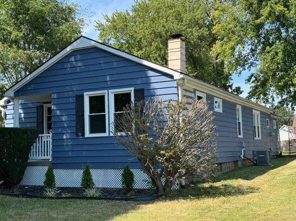 1721 Jackson St, Quincy, IL 62301