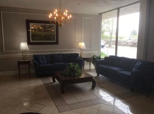 2121 Nicholasville Rd APT 207, Lexington, KY 40503