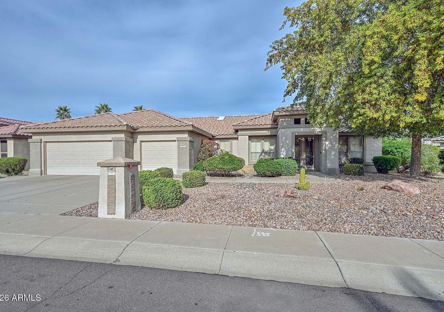 15860 W MILL VALLEY Lane