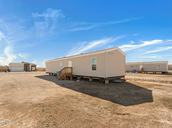 341 Plaza Bonita Way, Clint, TX 79836