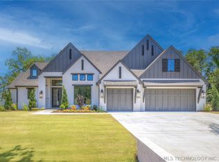 1307 Falls Dr, Sapulpa, OK 74066