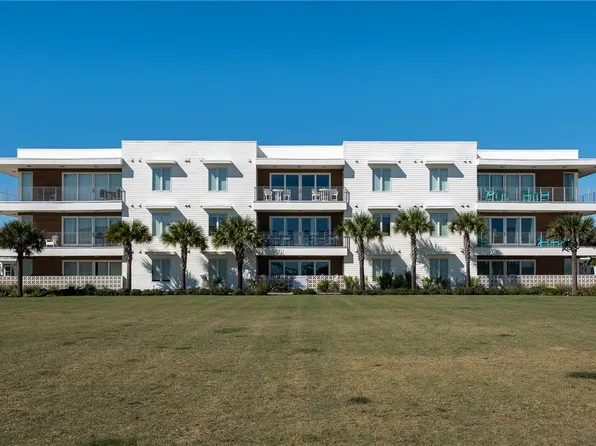 630 Center Sq N #206, Pt Aransas, TX 78373
