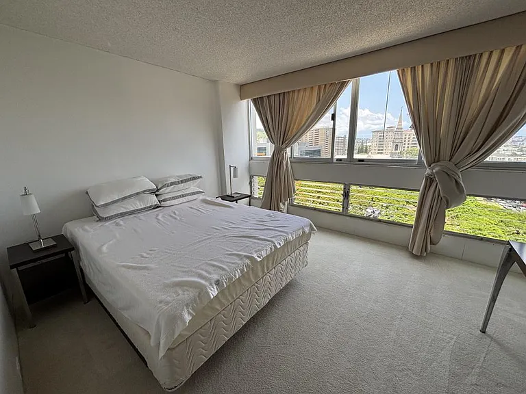1212 Punahou St #1005 — Photo 10
