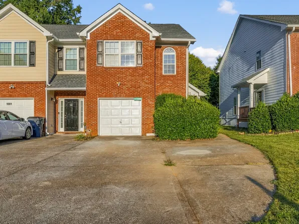 1071 Primrose View Cir, Lawrenceville, GA 30044
