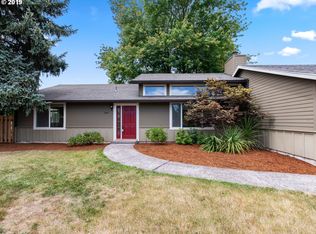 1245 NE Davis Ct, Hillsboro, OR