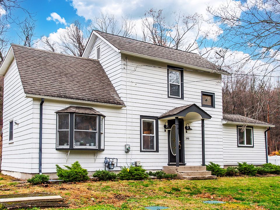 1st image of 390 Mountain Ave