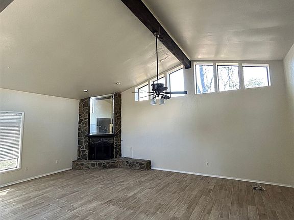 2nd image of 813 Captain Shreve Dr