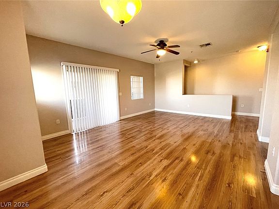 5th image of 3925 Legend Hills St Unit 202