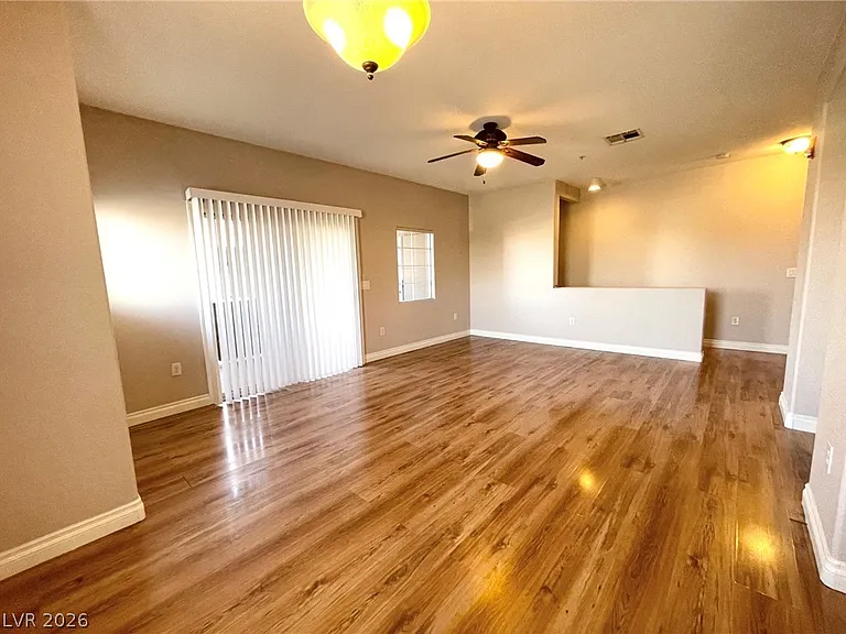 3925 Legend Hills St #202 — Photo 5