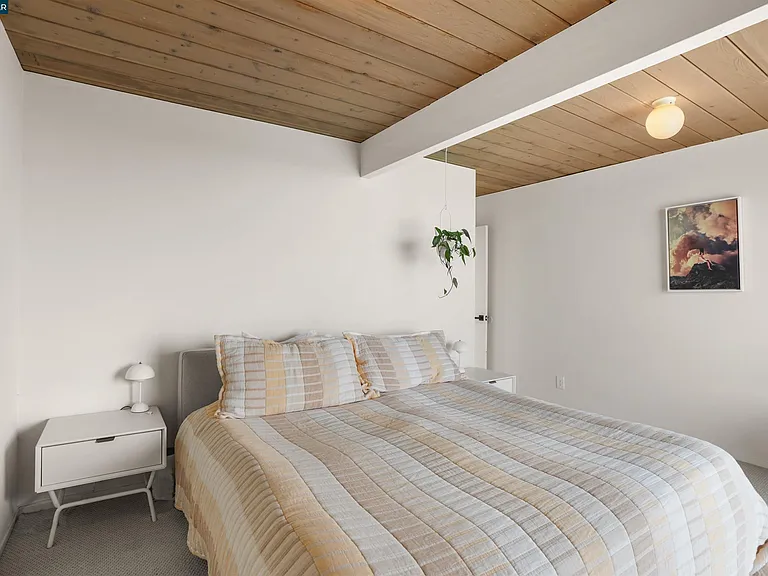 8021 Shay Dr — Photo 35
