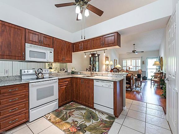 4th image of 28760 Bermuda Bay Way APT 203