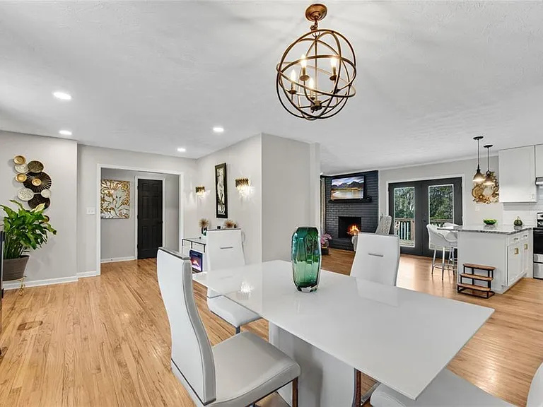 3941 Forest Dr — Photo 12