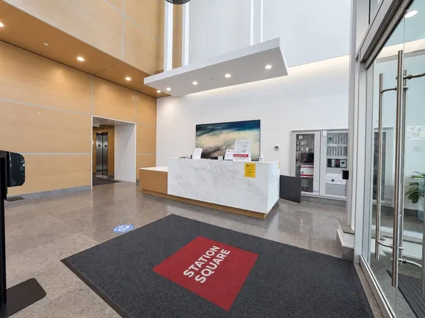 4670 Assembly Way #801, Burnaby, BC V5H 0H3