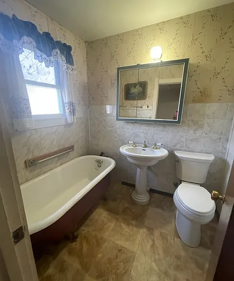 130 E Broadway St #2 — Photo 7