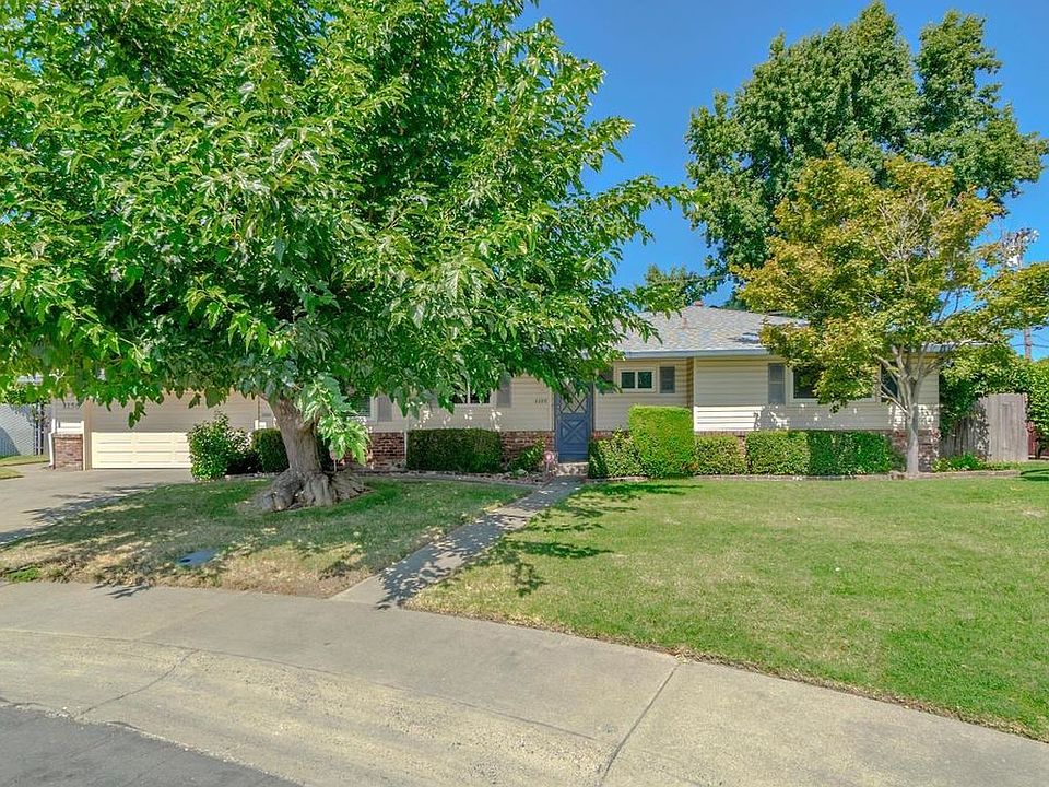 1st image of 1150 Park Cir