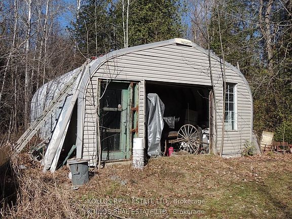 4th image of 3028 Roger Stevens Dr