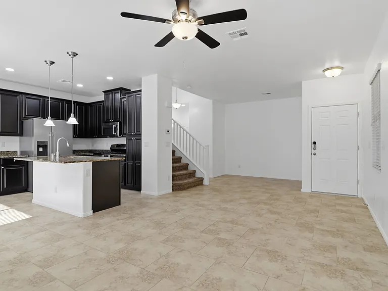 7373 Puddle Duck St — Photo 4