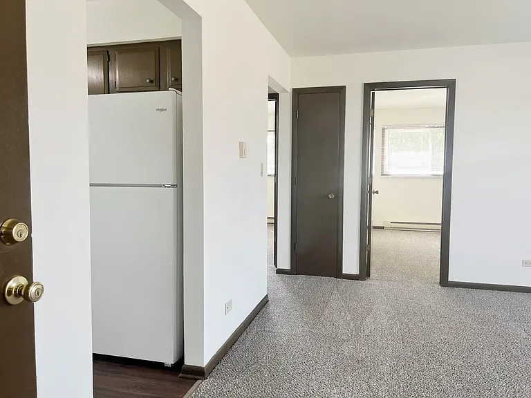 1412 Willow St — Photo 5