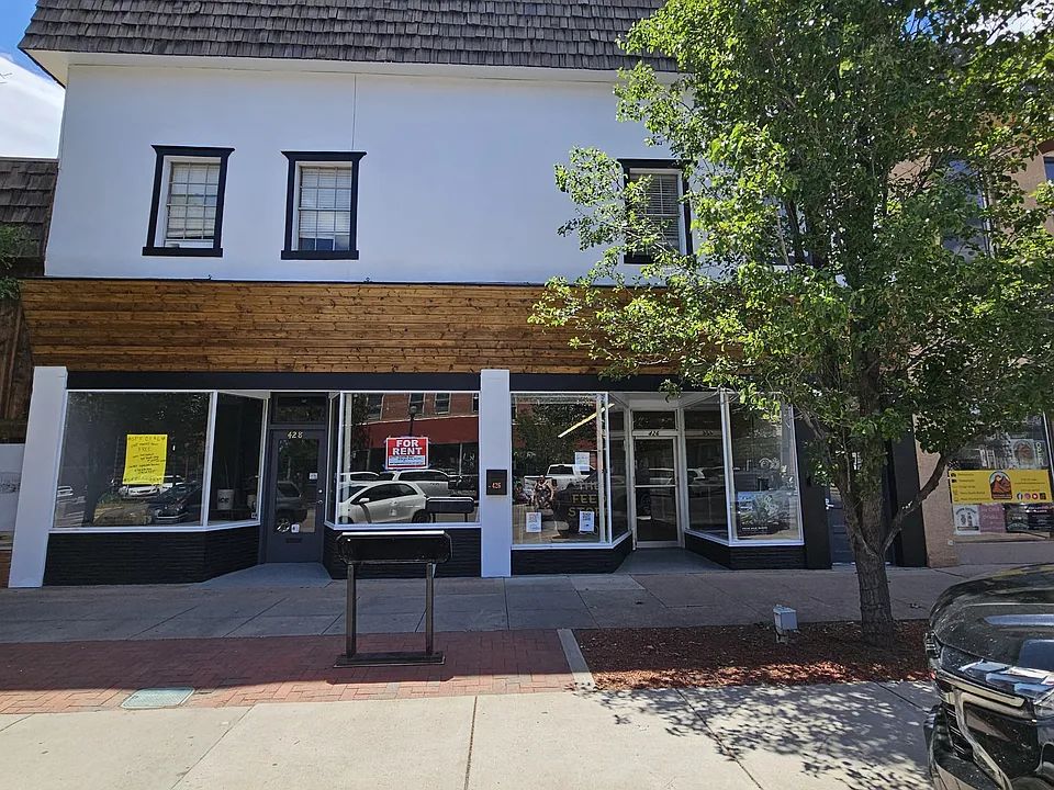 428 Main St