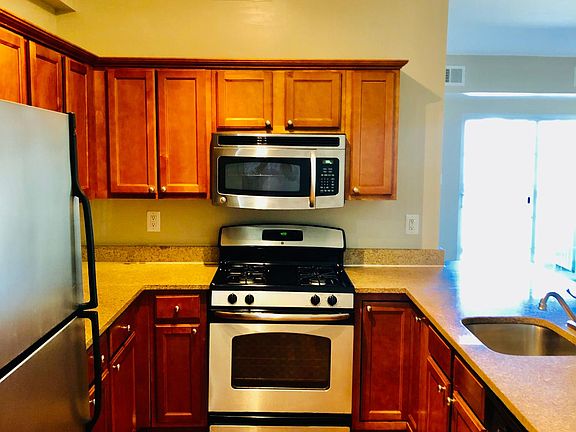 3rd image of 2107 Overlook Cir #4301