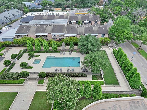 3rd image of 2200 Willowick Rd Unit 4D