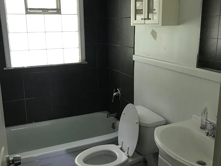 805 Brookley Blvd — Photo 6