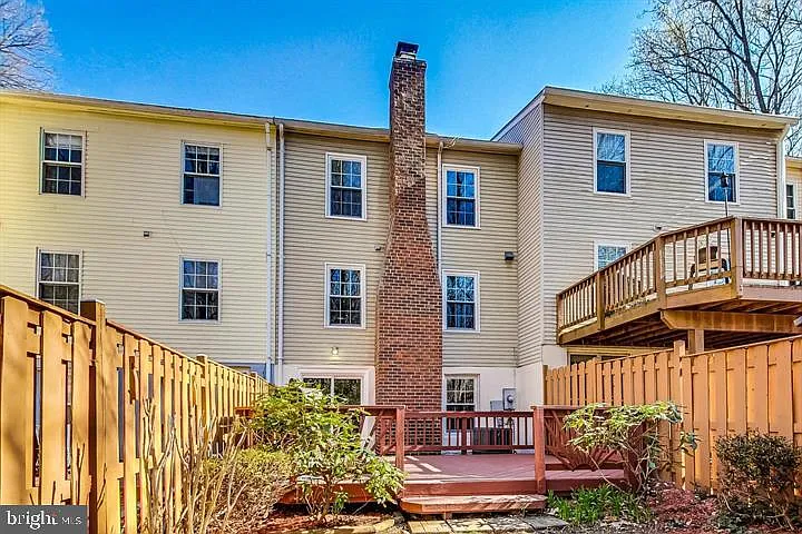 6415 Old Scotts Ct — Photo 19