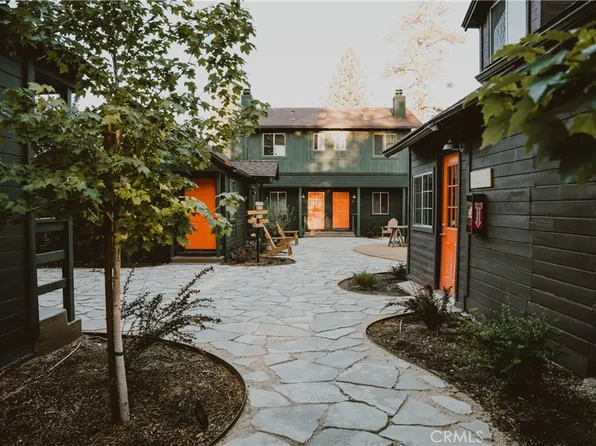 214 Lagunita Ln, Big Bear Lake, CA 92315