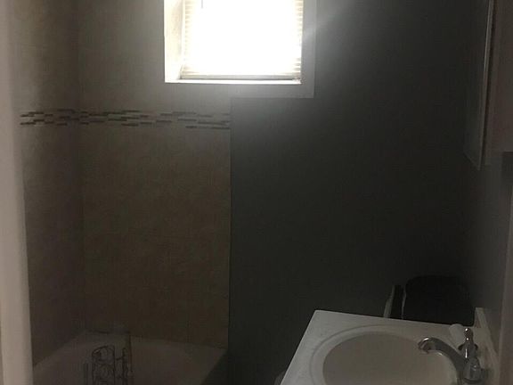 3rd image of 4809 N 11th St #1