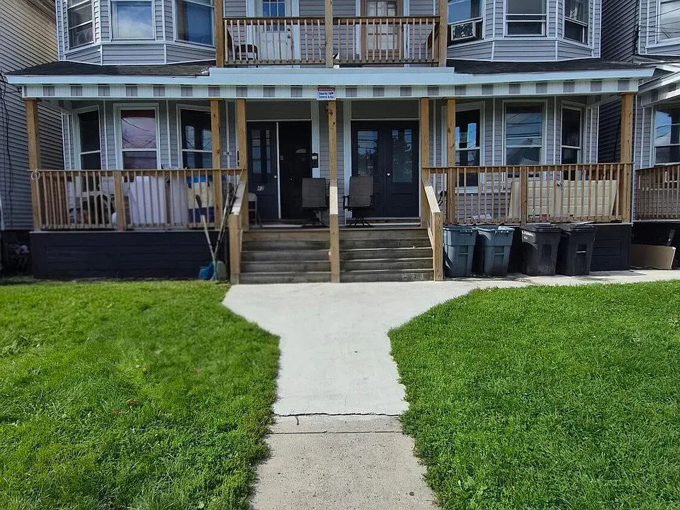 41-43 N Manning Blvd #41-1
