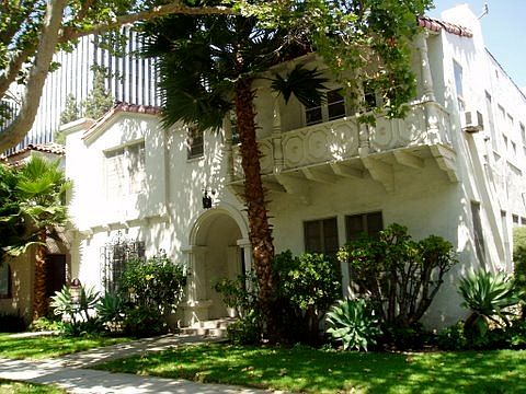 1st image of 132 S Oakhurst Dr APT 8