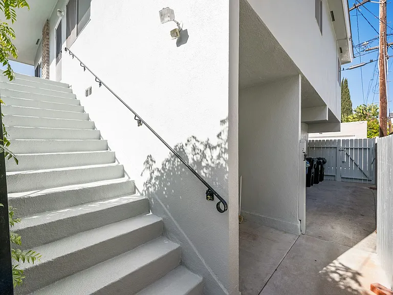 717 S Meyler St #B — Photo 16