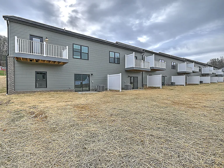 Alders Grv — Photo 35